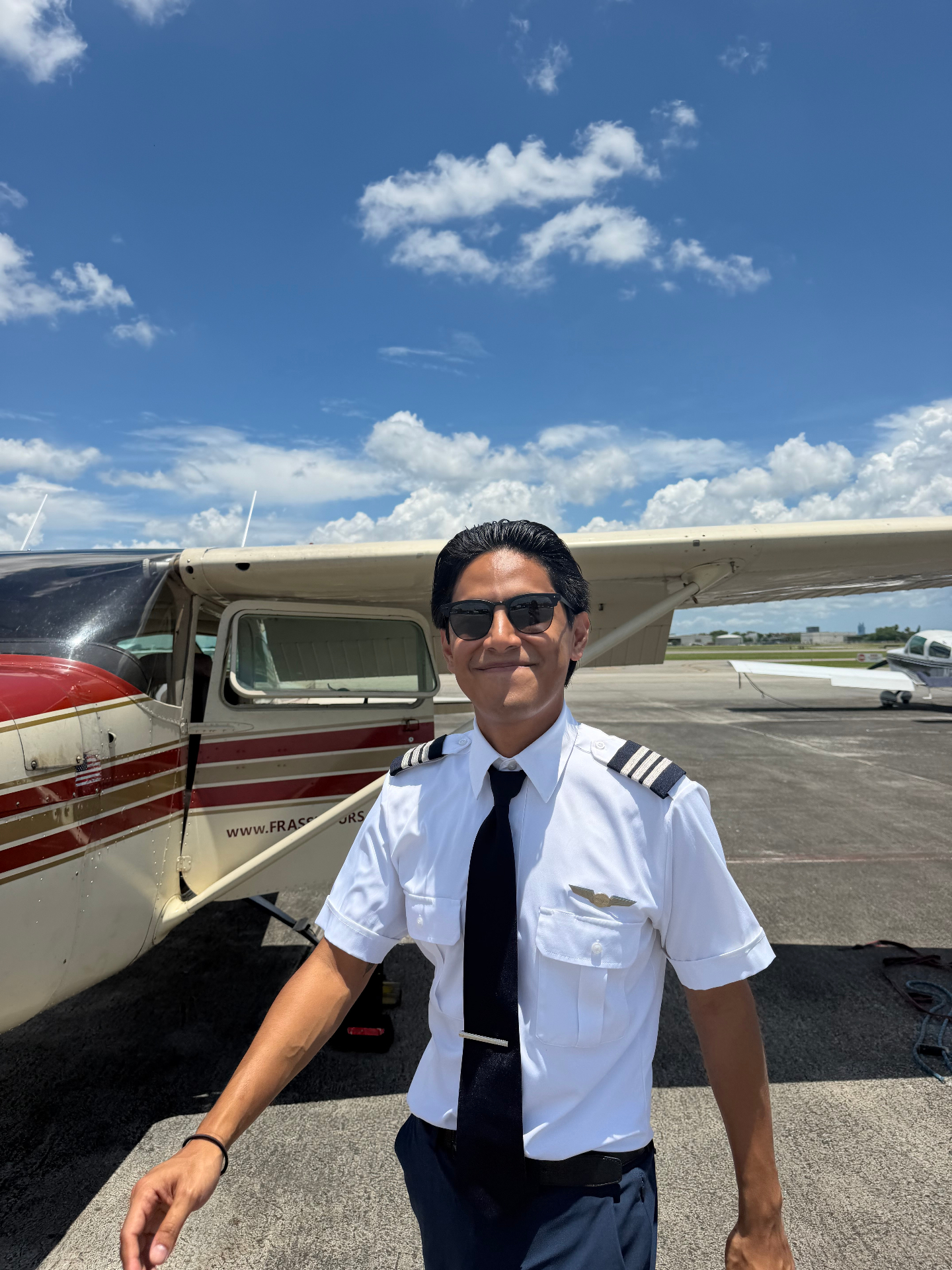 David next to a Cessna 172